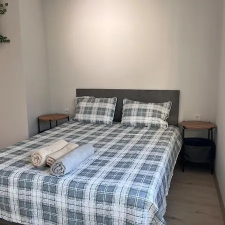 דירה Big Flat 20 Minutes To Oldtown